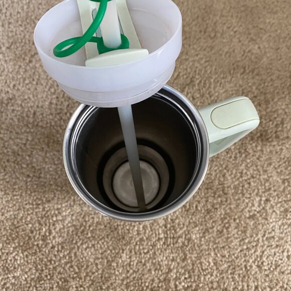 Stanley 30 oz Quencher Tumbler + Third-Party Straw Cap - Picture 8 of 8